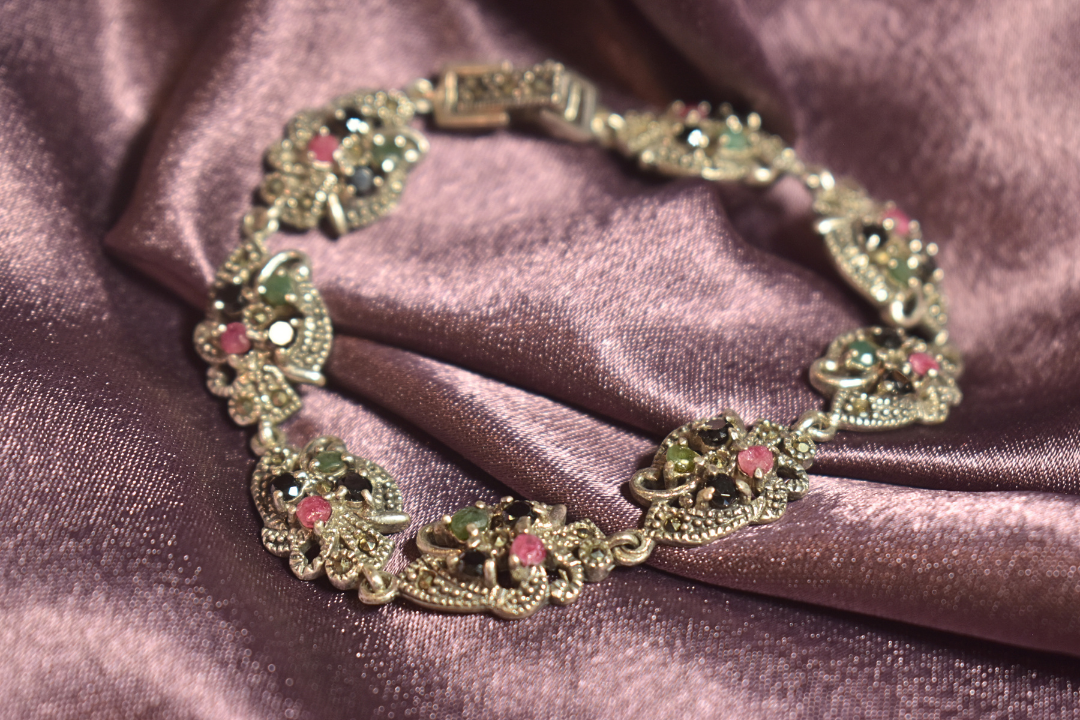 Floral Elegance Silver Bracelet