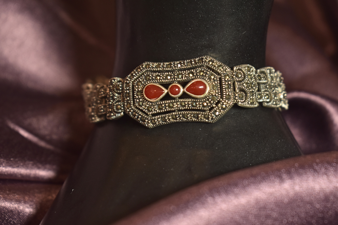 Vintage Charm Silver Bracelet with Carnelian Accents