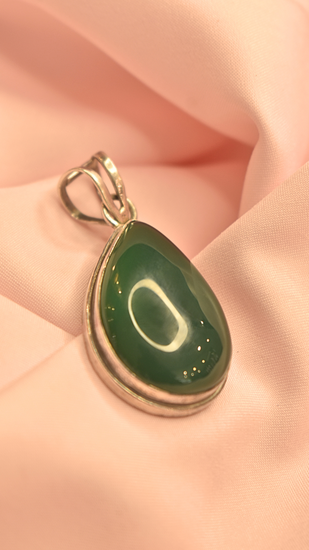 Teardrop Green Agate Pendant with Polished Silver Setting