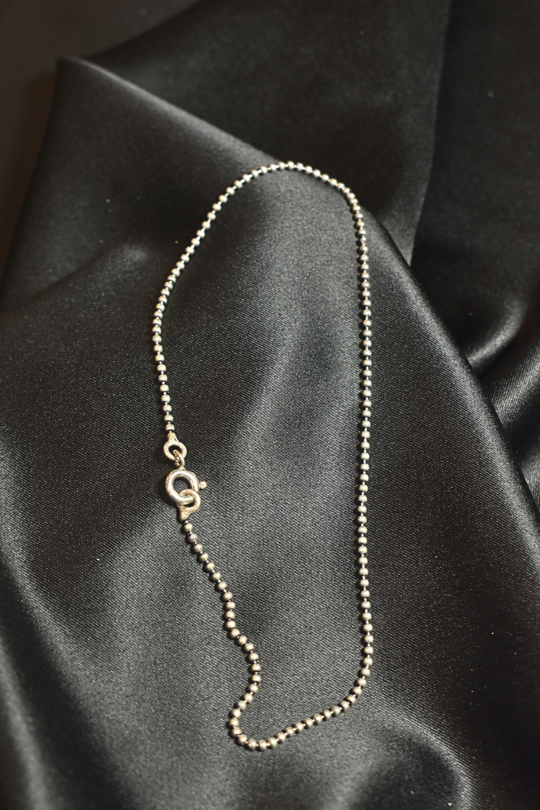 Minimalist Silver Beaded Chain for Everyday Elegance Anklets