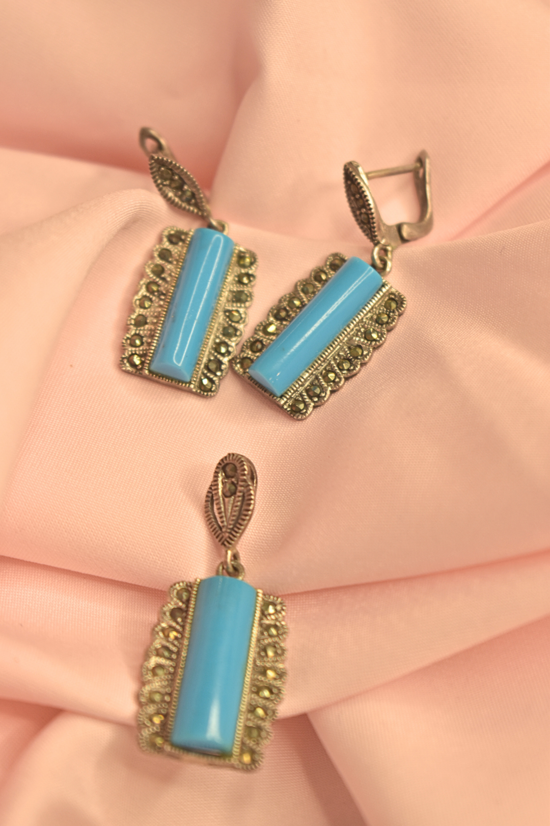 Turquoise Rectangular Earrings and Pendant Set