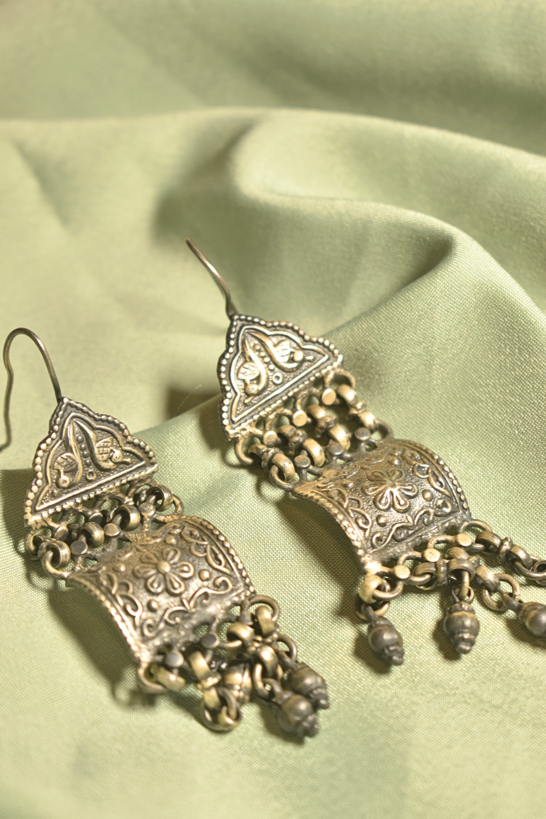 Rustic Royalty Vintage Silver Dangling Earrings