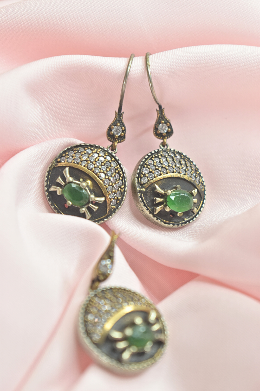 Vintage-Inspired Green Stone Earrings