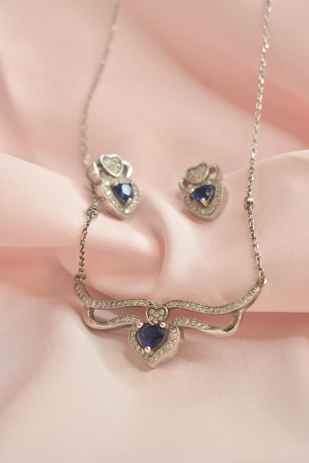 Heartfelt Elegance Blue Sapphire and Diamond-Accented Necklace Set