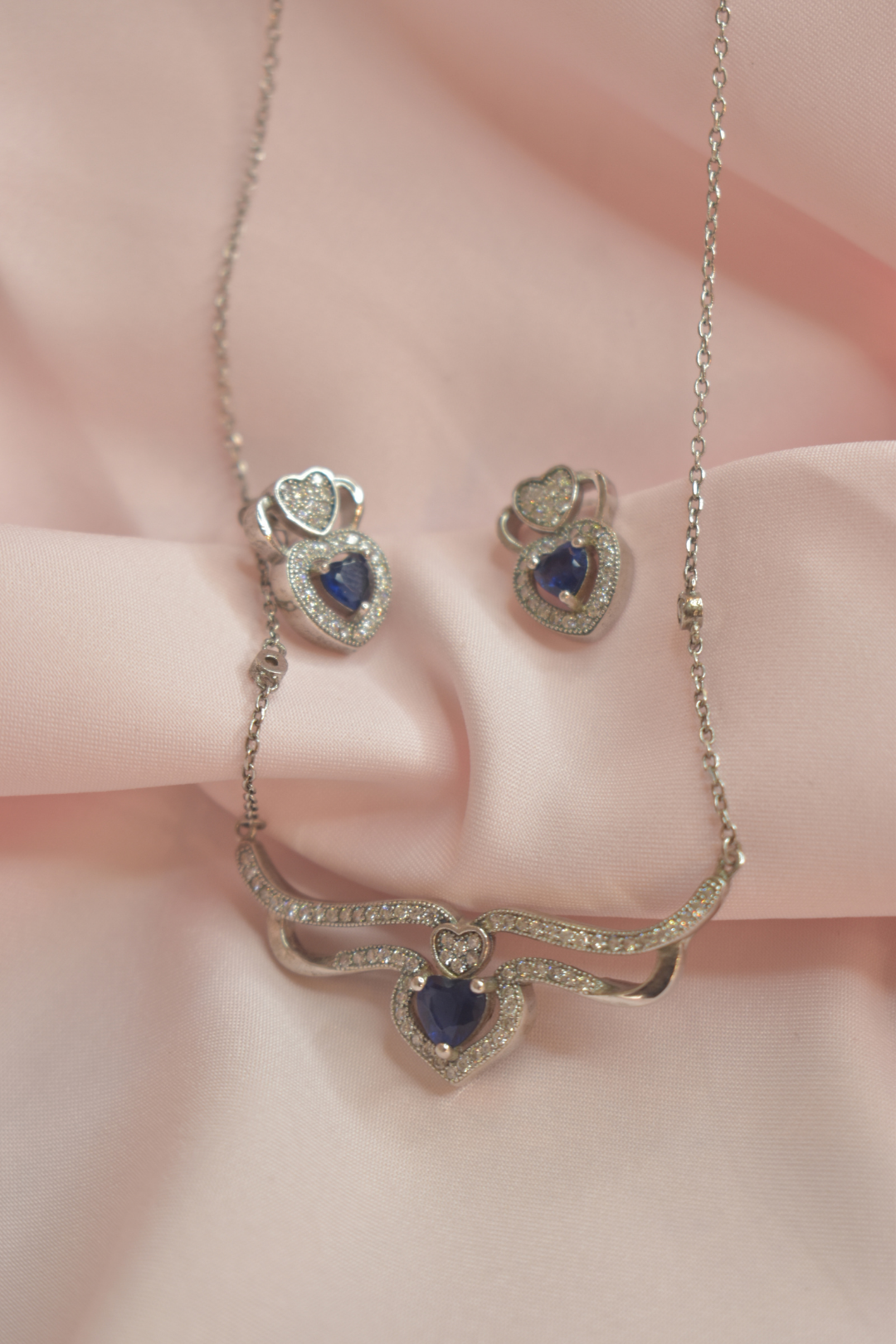 Heartfelt Elegance Blue Sapphire and Diamond-Accented Necklace Set