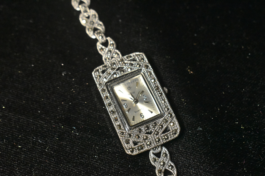 Intricate Elegance Vintage-Inspired Rectangular Watch