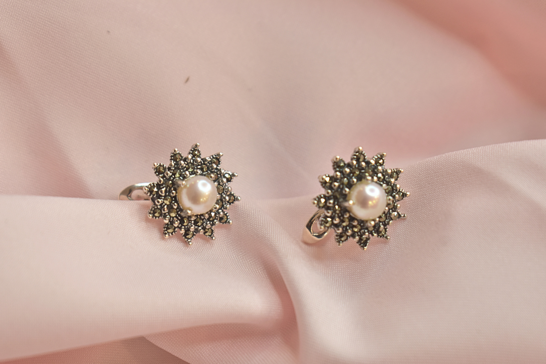 Pearl and Marcasite Sunflower Earrings and Pendant Set