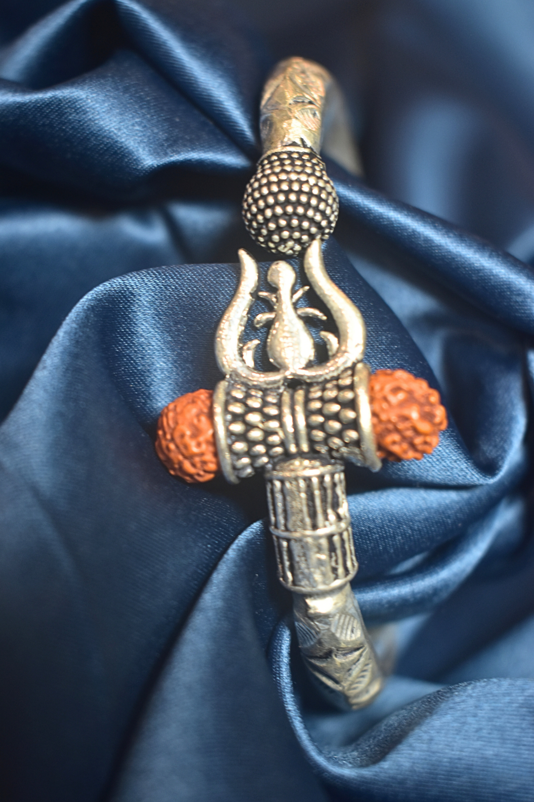 Rudraksha Trishul Silver Kada