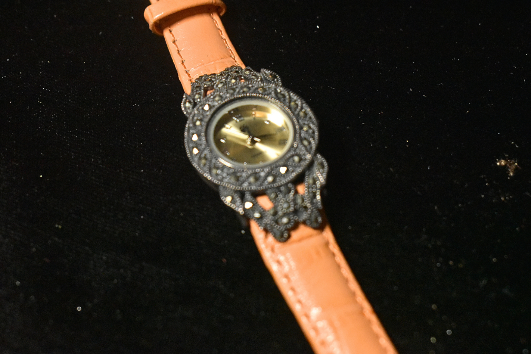 Classic Charm Intricate Gold Dial Timepiece