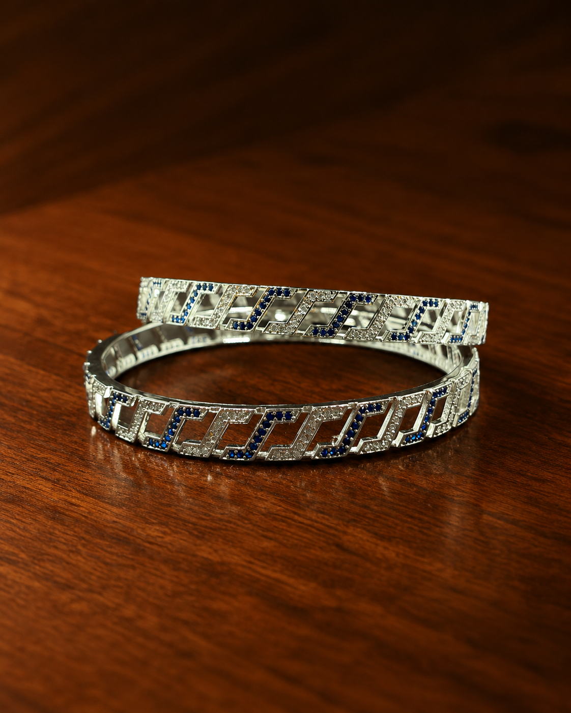Blue White Crystal Rhythm