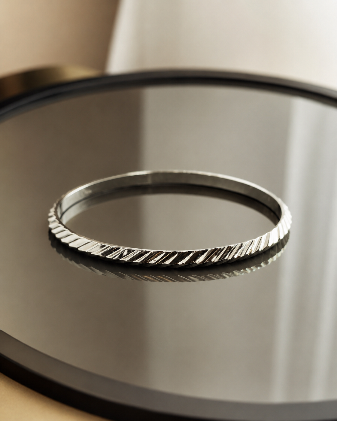 Textured Stripe Cut Kada