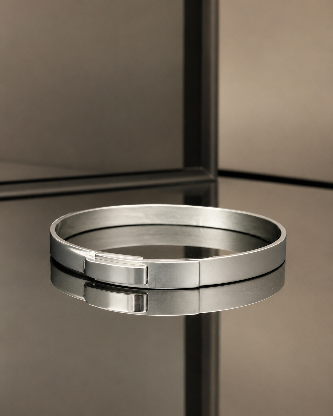 Essential Minimalist Kada