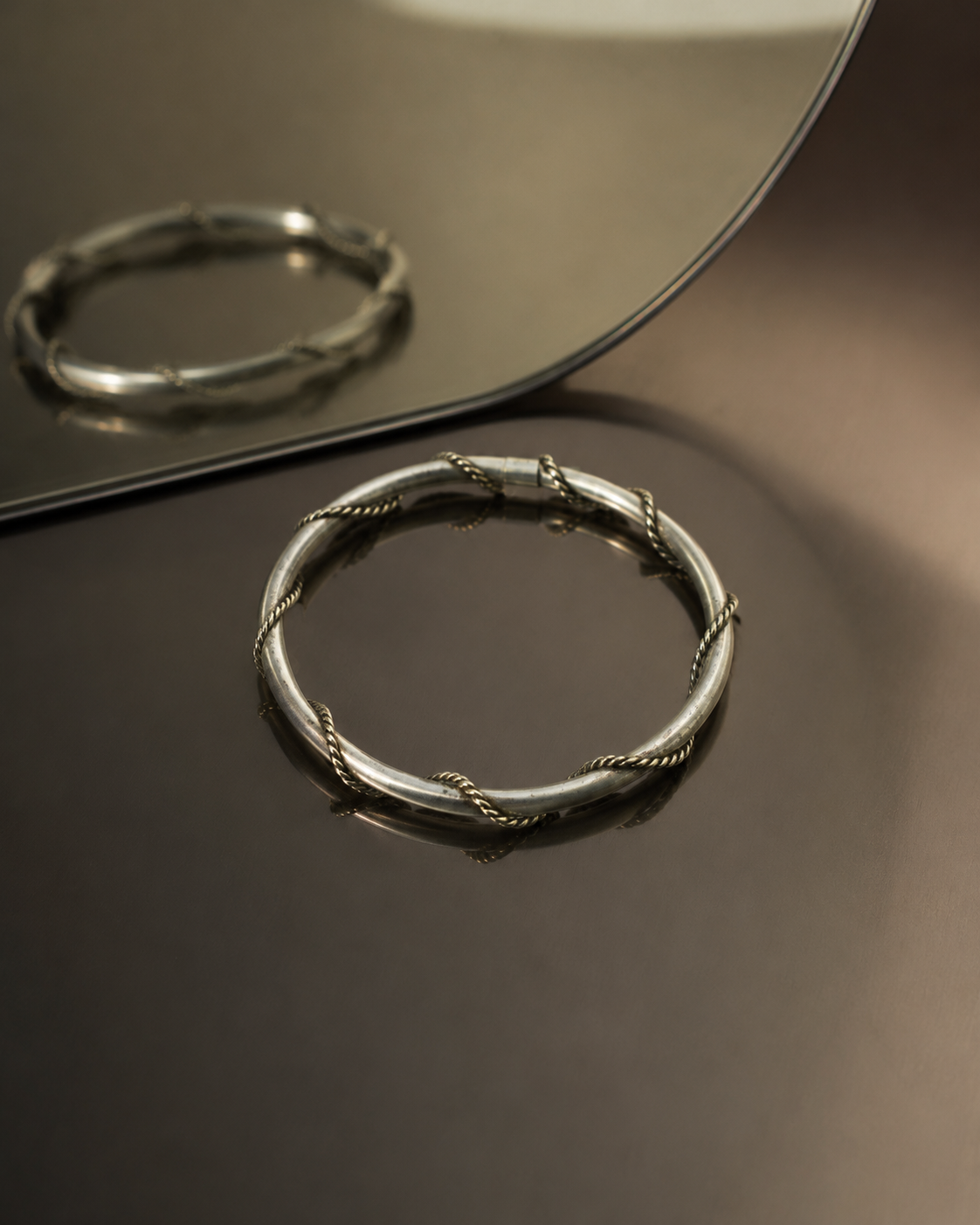 Wire Kada