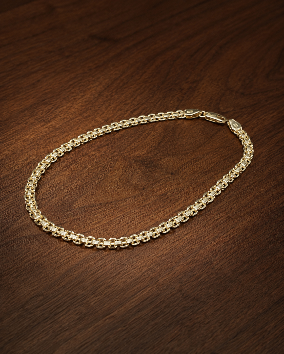 Sleek Tank Link Bracelet