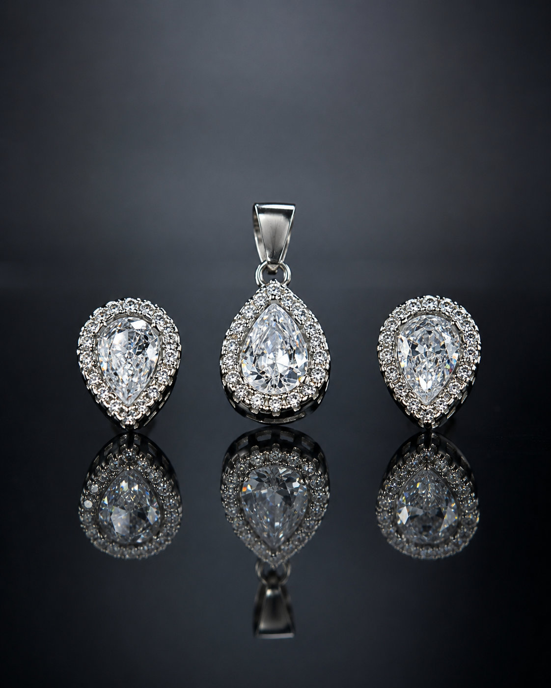Elegant Tear Drop Set