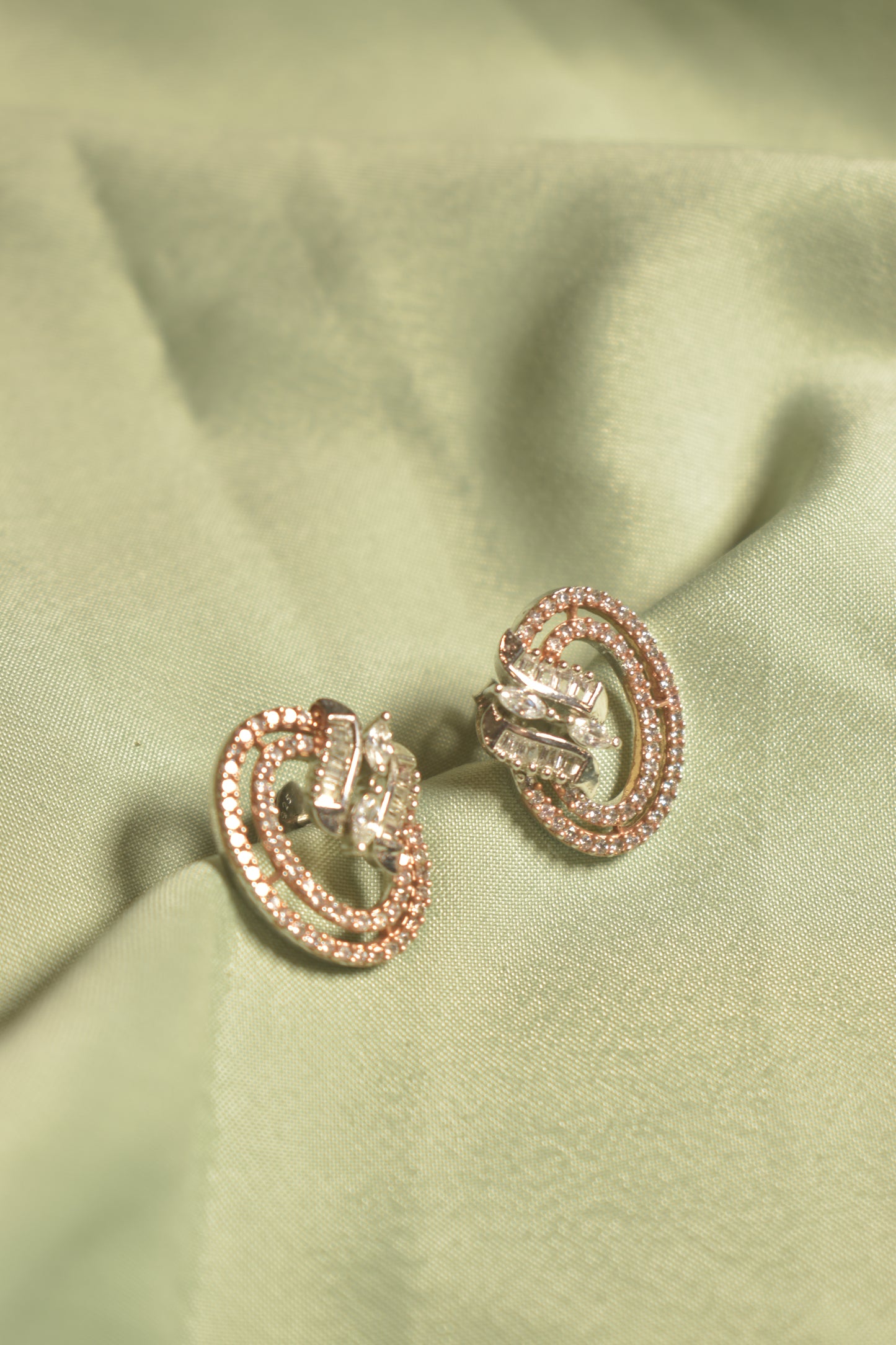 Rose Gold Oval Glam Earrings