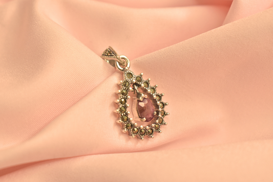 Teardrop Gemstone Pendant with Vintage Detailing