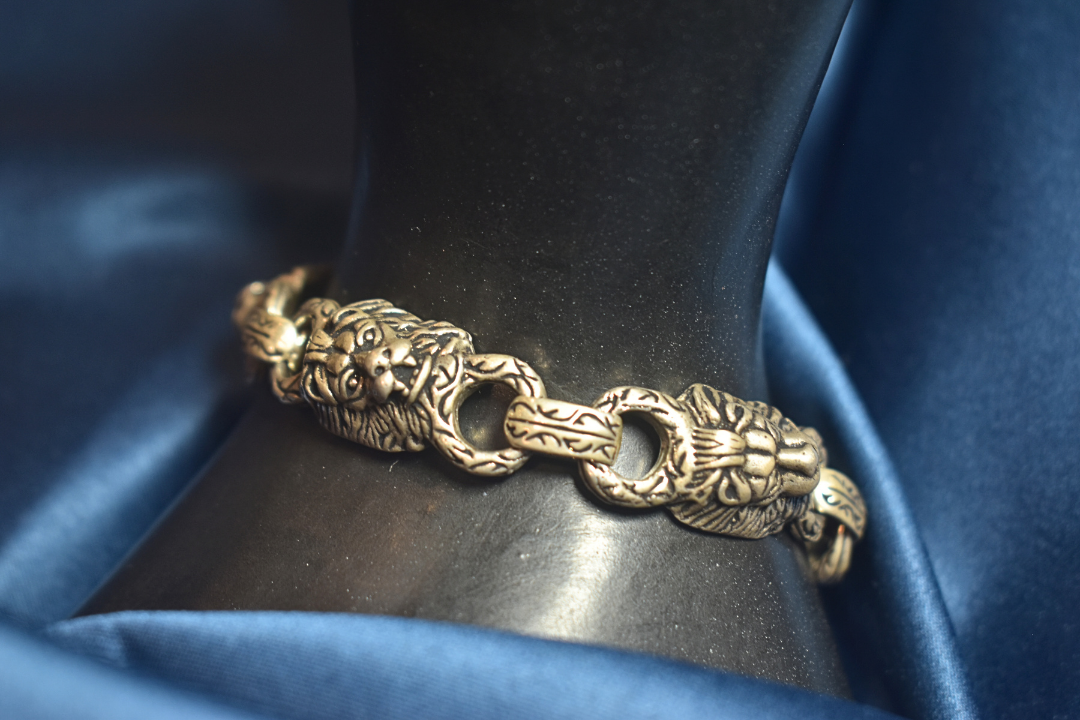 Lion Motif Silver Bracelet