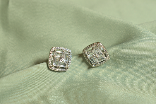 Elegant Baguette-Cut stone Studs