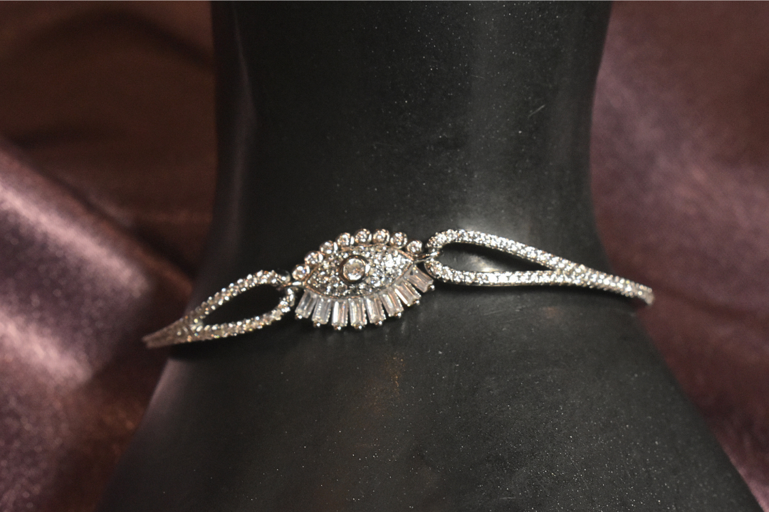 Elegant Evil Eye Bracelet with Crystal Detailing