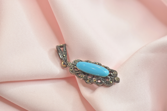 Turquoise Elegance Antique Silver pendent Earrings