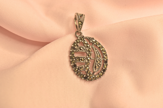 Vintage Silver Filigree Earrings and Pendant Set