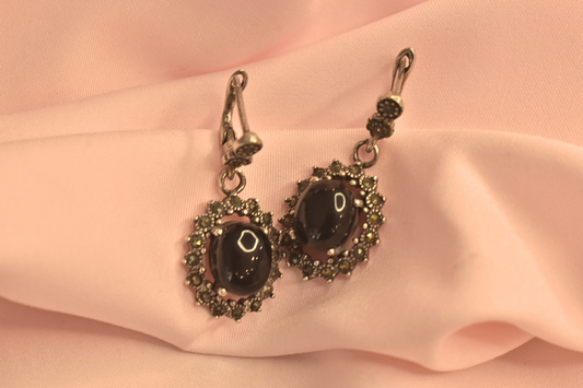 Classic Oval Earrings and Pendant Set