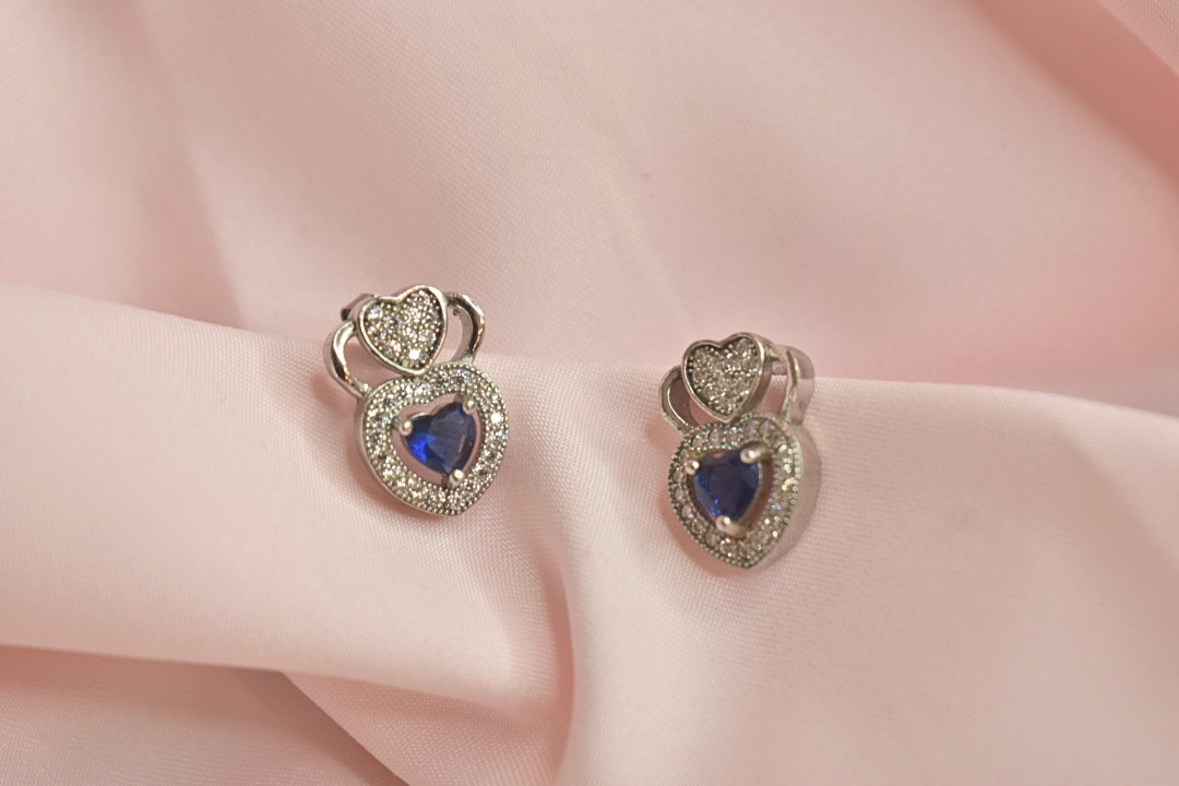 Heartfelt Elegance Blue Sapphire and Diamond-Accented Necklace Set
