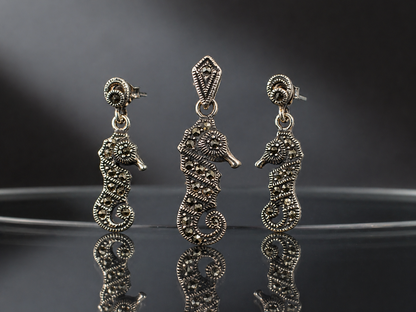 Ocean-Inspired Seahorse Set