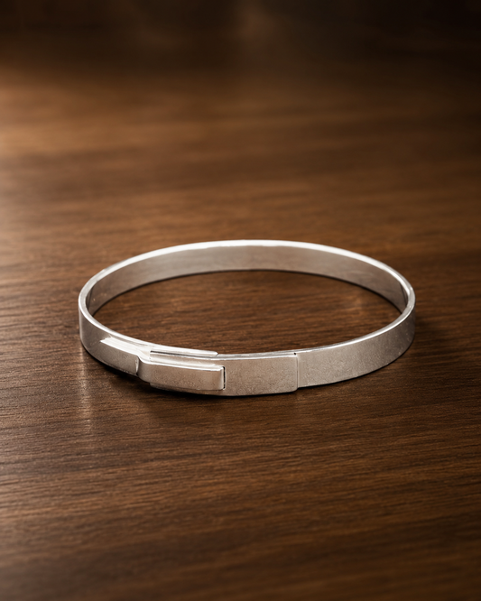 Essential Minimalist Kada