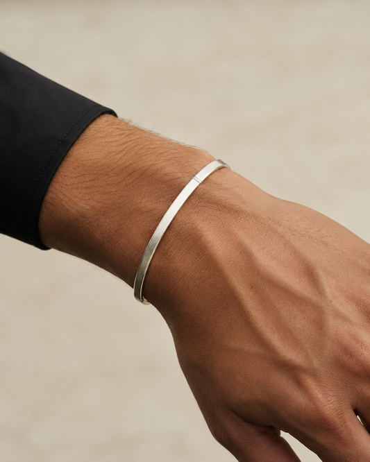 Refined Locking Plain Kada