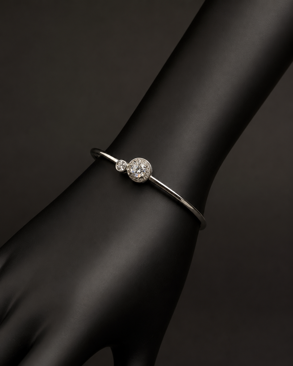 Round Glow CZ Kada