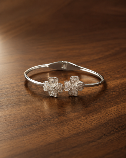 Maple Zest Silver Charm