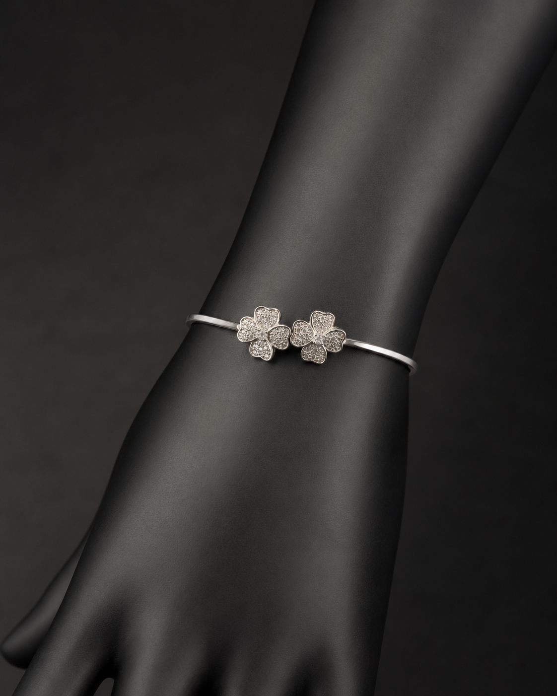Maple Zest Silver Charm
