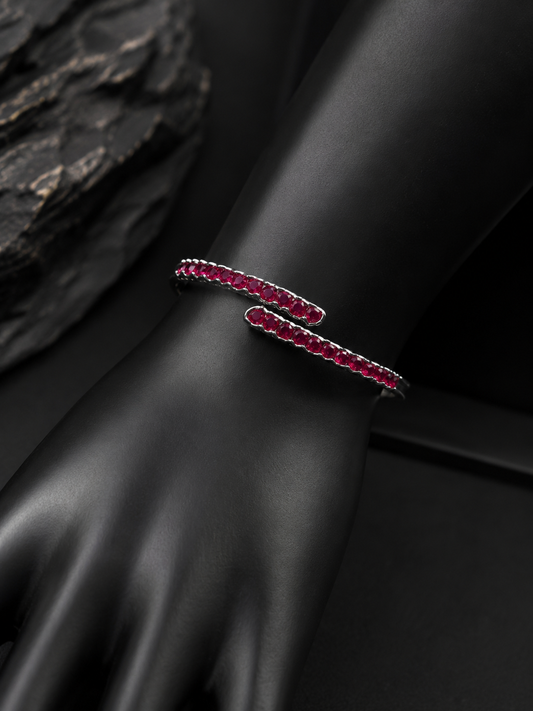 Red Serpent Charm