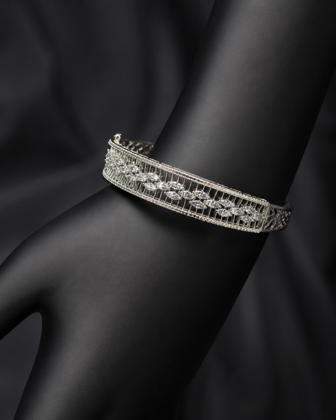 Marquis Shine CZ Kada