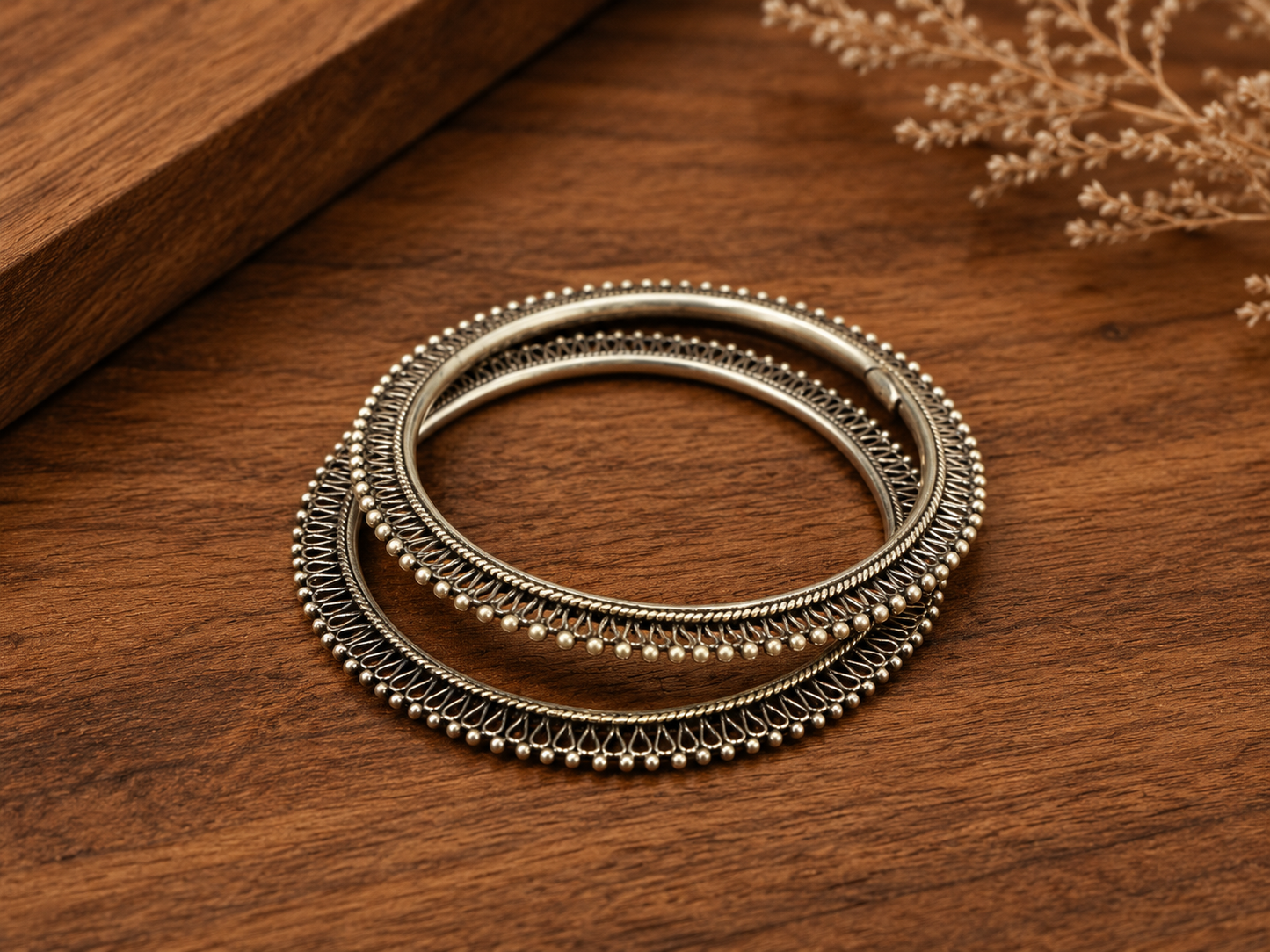 Moonbead Halo Bangle