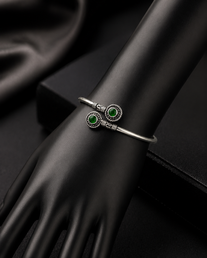 Green Cut Stone Kada