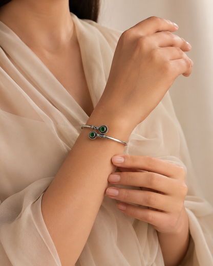 Green Cut Stone Kada