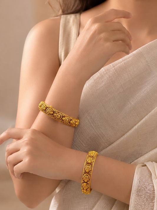 Lakshmi Cast Gold Bangle