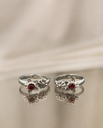The Red Stone Flower Toe Ring