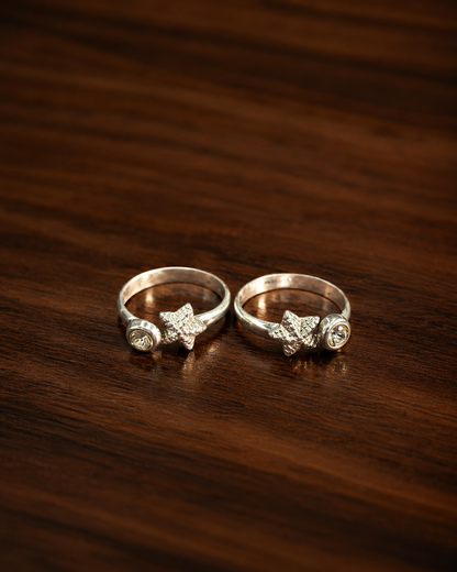 The Coastal Starfish Toe Ring