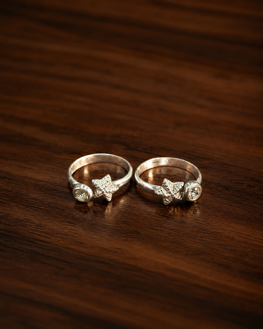The Coastal Starfish Toe Ring