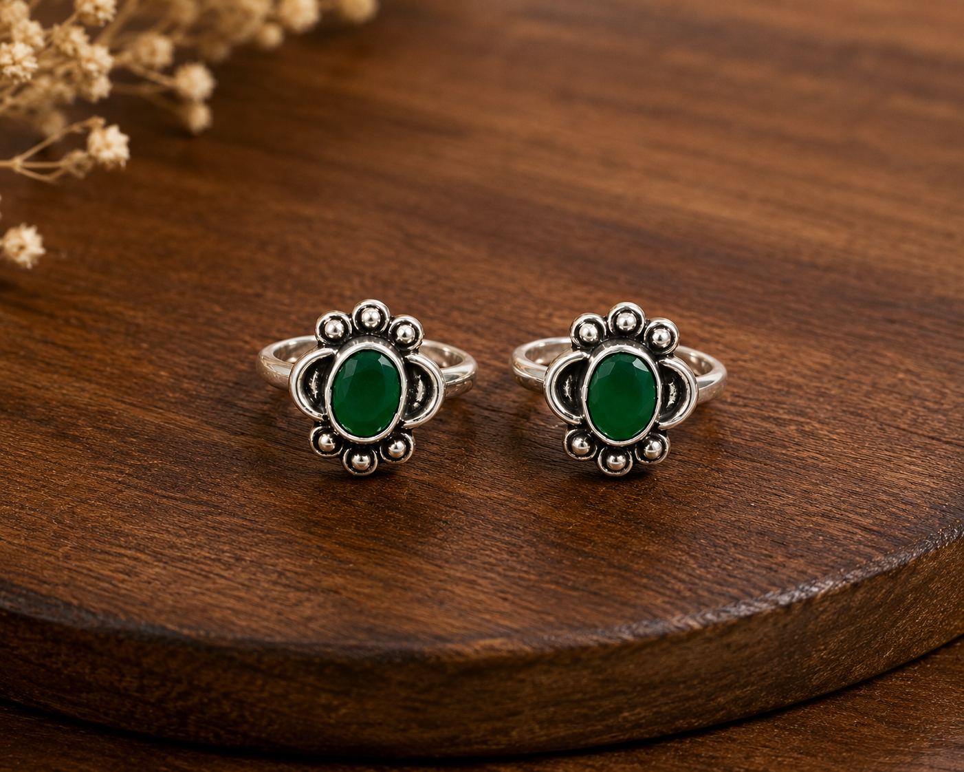 The Brilliant Green CZ Toe Ring