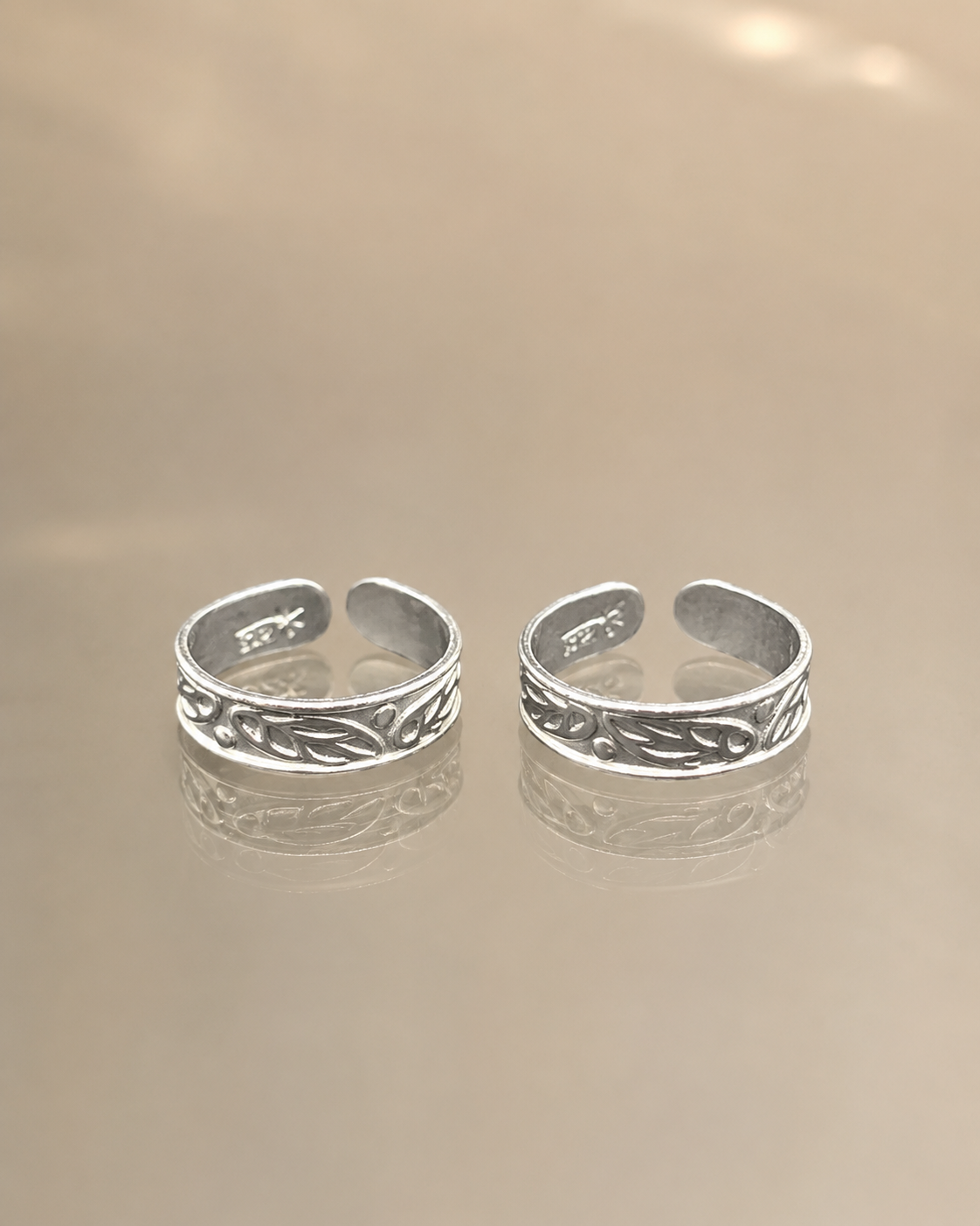 The Classic Filigree Silver Toe Ring