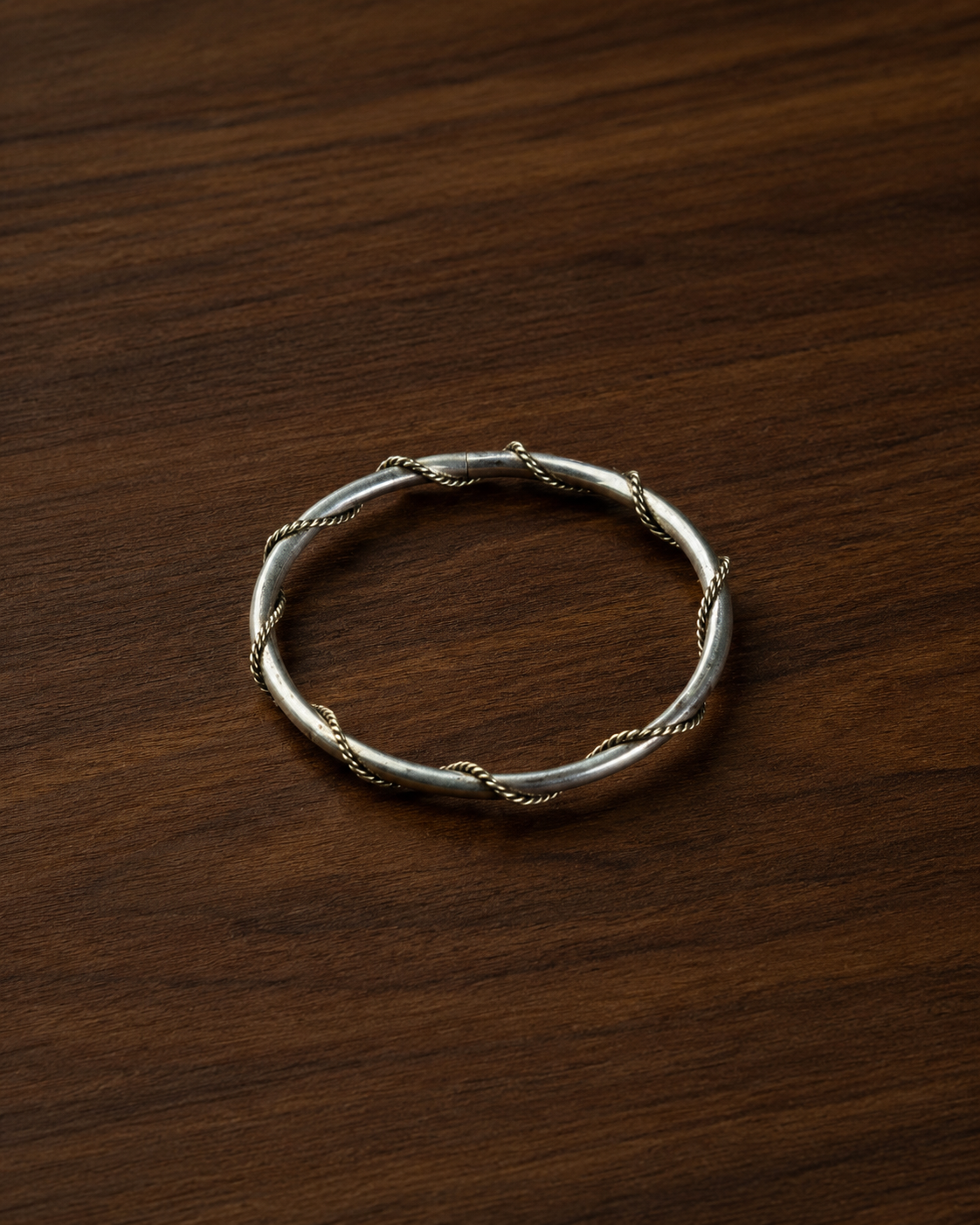 Wire Kada