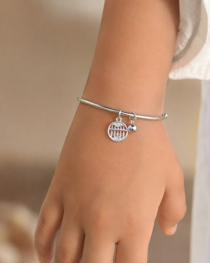 Silver Charm Kada