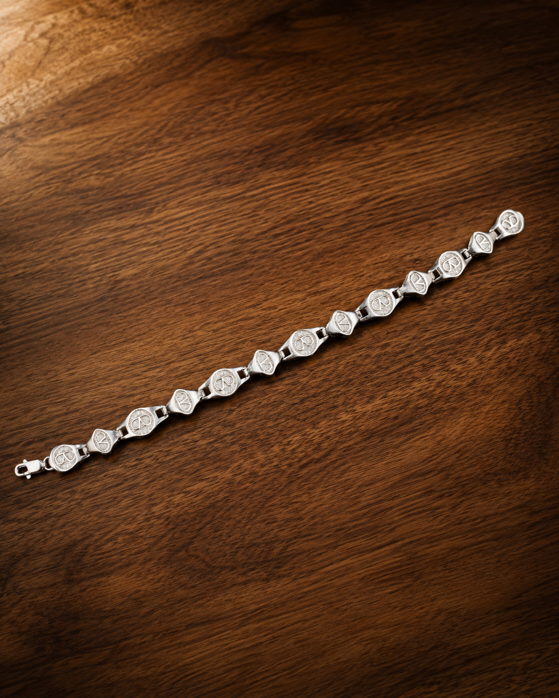 Luxe Casting Silver Bracelet