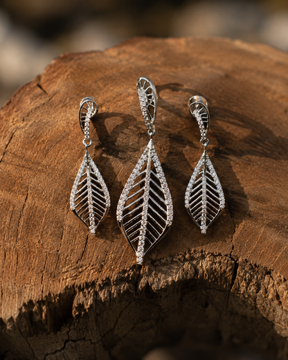 Nature-Inspired Leafy Set