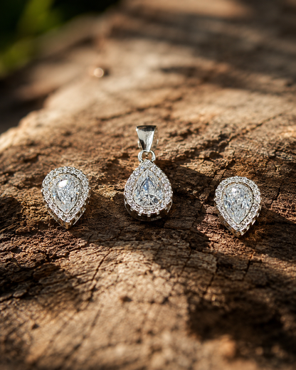 Elegant Tear Drop Set